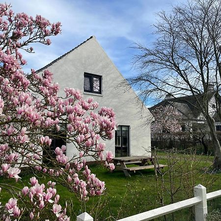 Villa Jacaranda De Haan Exterior photo